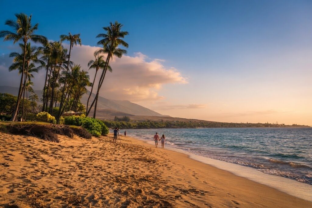 Waikiki Beach and Diamond Head at golden hour — Hawaii Travel Tips